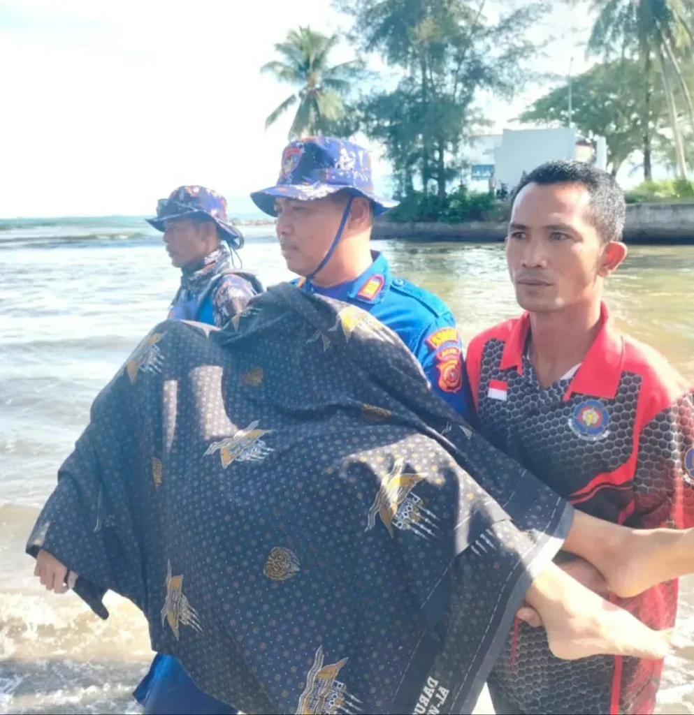 Satu Korban Terseret Arus di Pantai Ujong Manggeng Ditemukan Meninggal