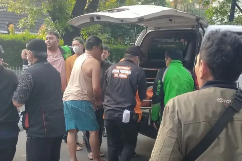 Siswa SMA Tewas Terlindas Bus, Polisi Selidiki Kabel Sling di Jaksel