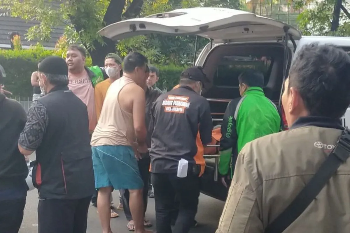 Siswa SMA Tewas Terlindas Bus, Polisi Selidiki Kabel Sling di Jaksel