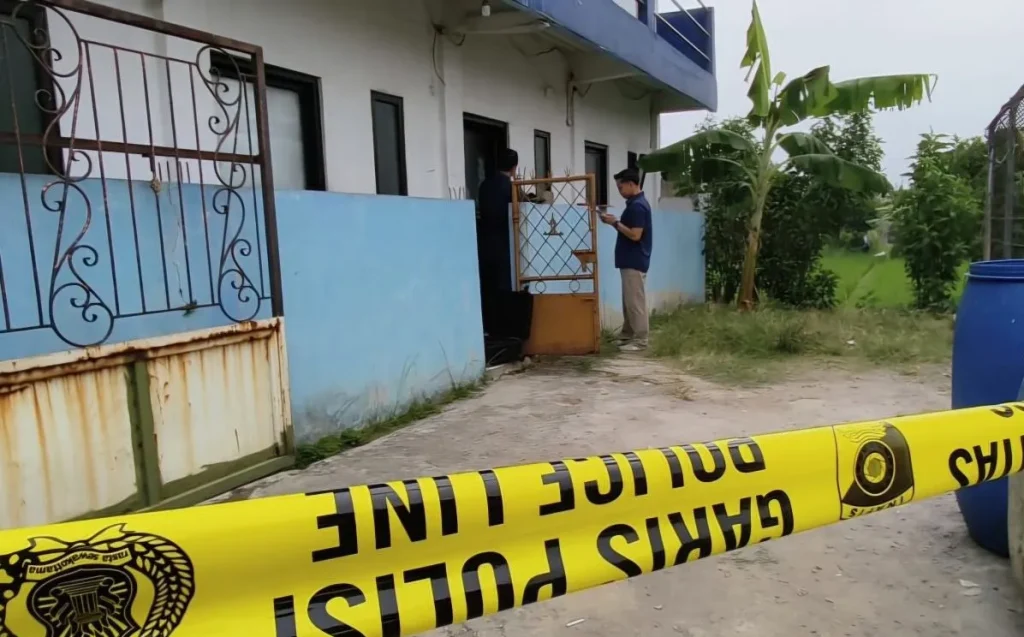 Polda Jabar Amankan Helm dan Tas Saat Olah TKP Kasus Penyekapan Perempuan