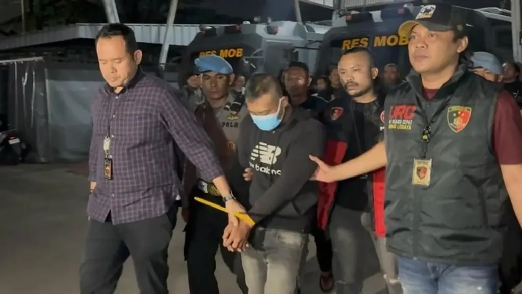 Pelarian Taufik Hidayat Berakhir, Polisi Ringkus di Rumah Kerabat