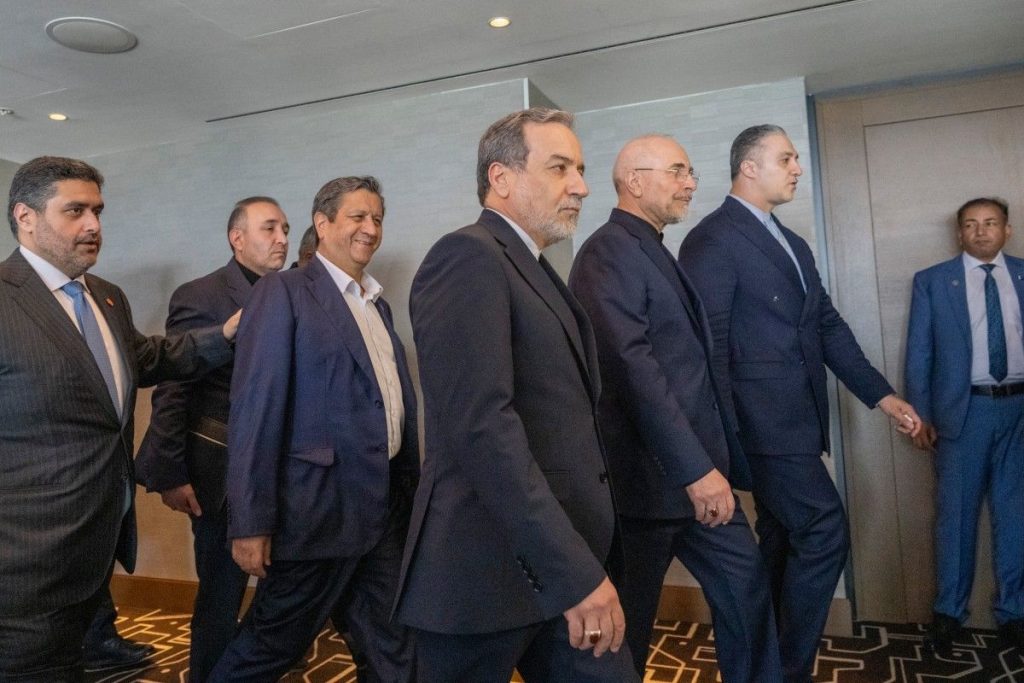 Delegasi Iran Tinggalkan Meja Perundingan Setelah Trump Kembali Layangkan Ancaman