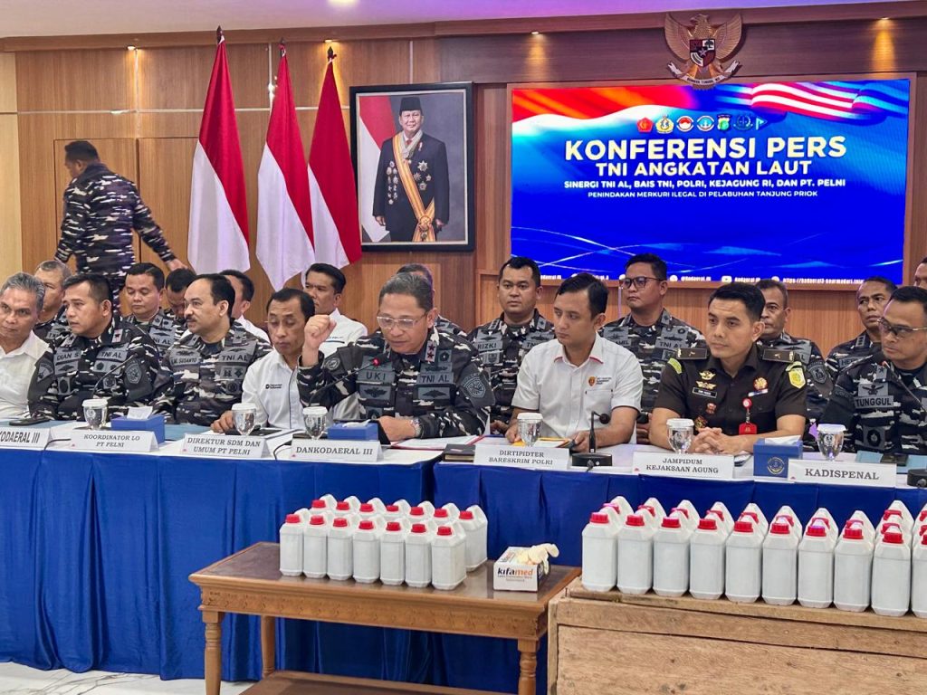 Paket Berkedok Suku Cadang di Tanjung Priok Ternyata Berisi 544 Kg Merkuri