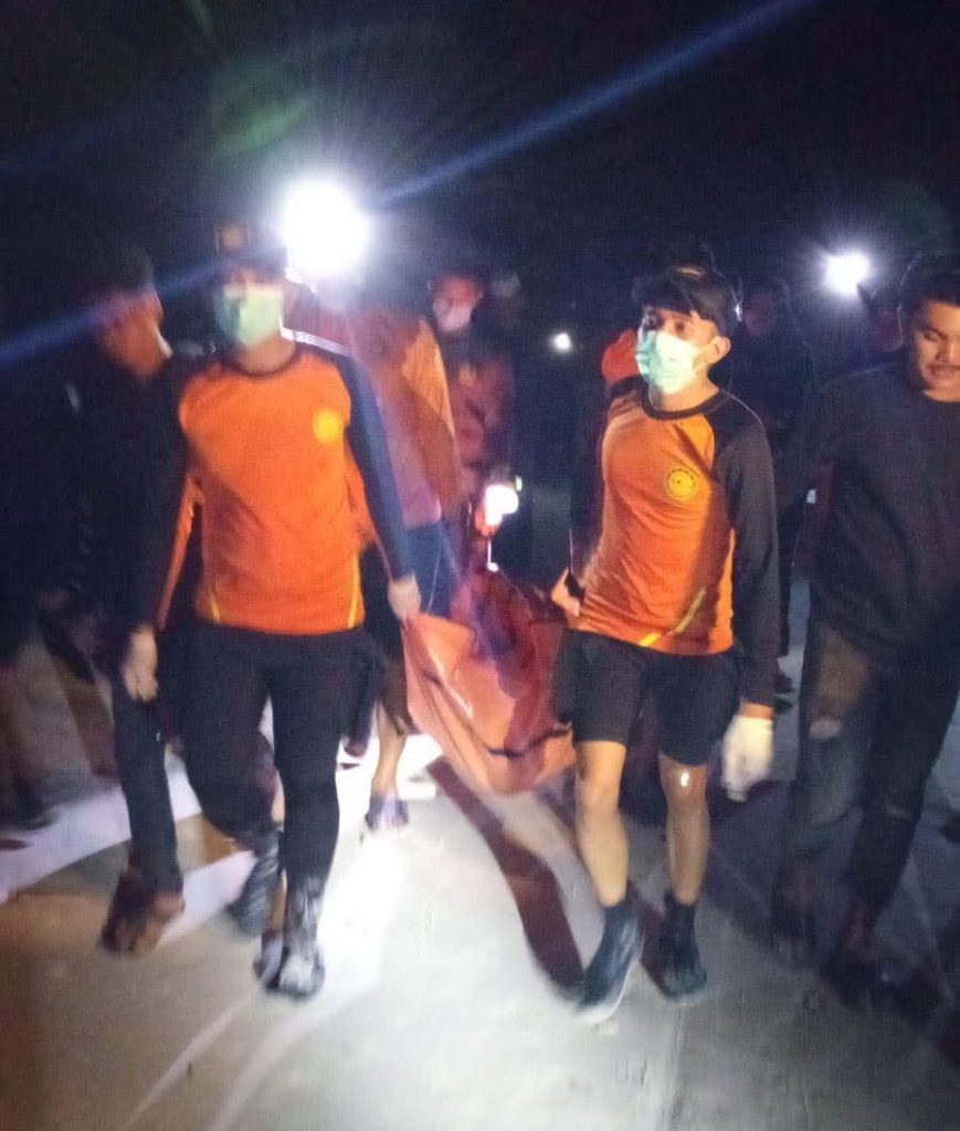 Tim SAR Temukan Pelajar yang Terseret Ombak di Pantai Apparalang