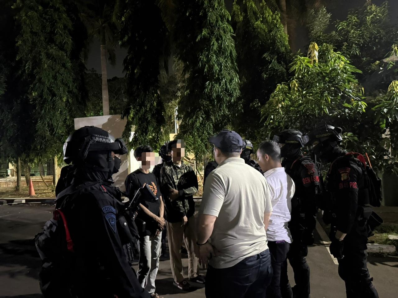 Patroli Brimob di Bekasi Amankan Remaja Diduga Konsumsi Obat Terlarang