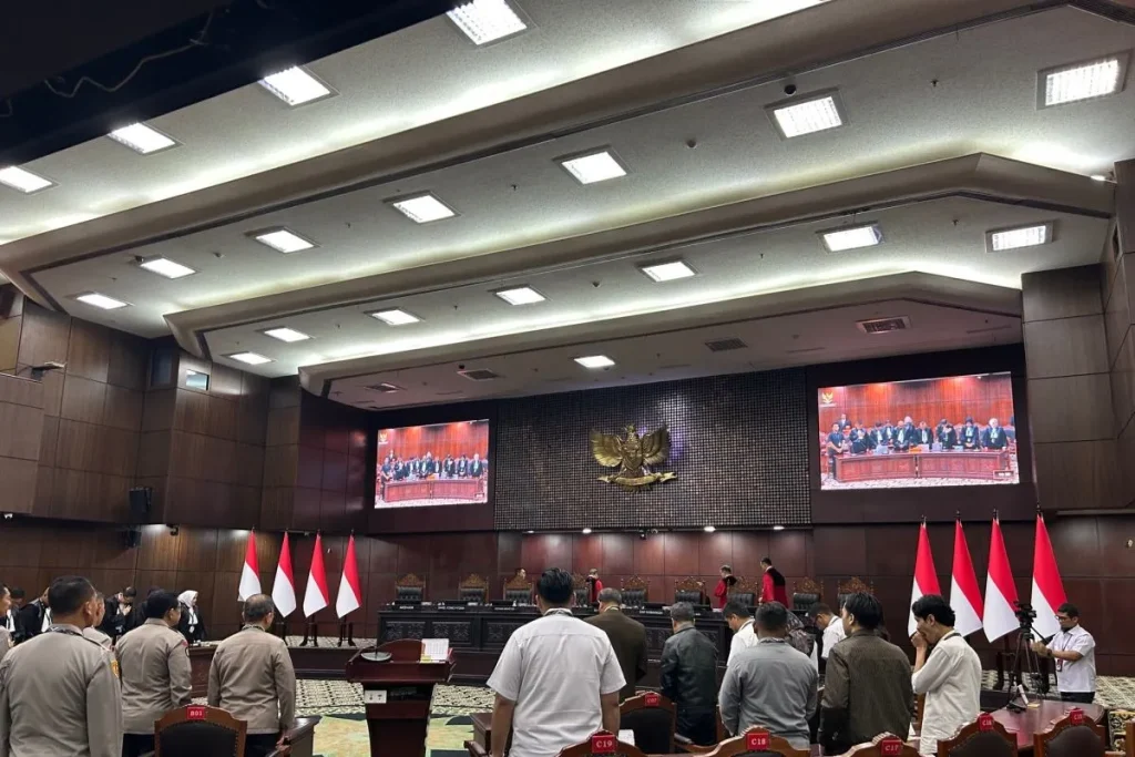 Gugatan UU Polri Dicabut, Pemohon Tetap Dukung Polri di Bawah Presiden