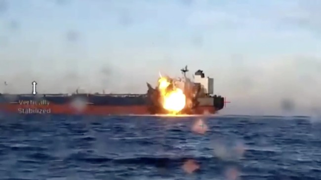 Selat Hormuz Memanas, AS Klaim Tembak Jatuh Dua Drone Iran