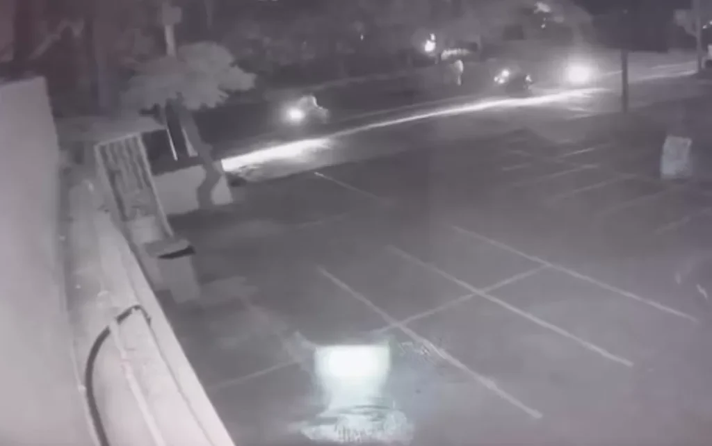 CCTV Bongkar Aksi Begal Brutal di Denpasar, Polisi Buru Pelaku