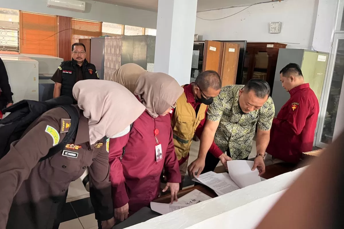 Kejati Sulsel Geledah Kantor Dinas Pendidikan Terkait Dugaan Korupsi Bookless Library