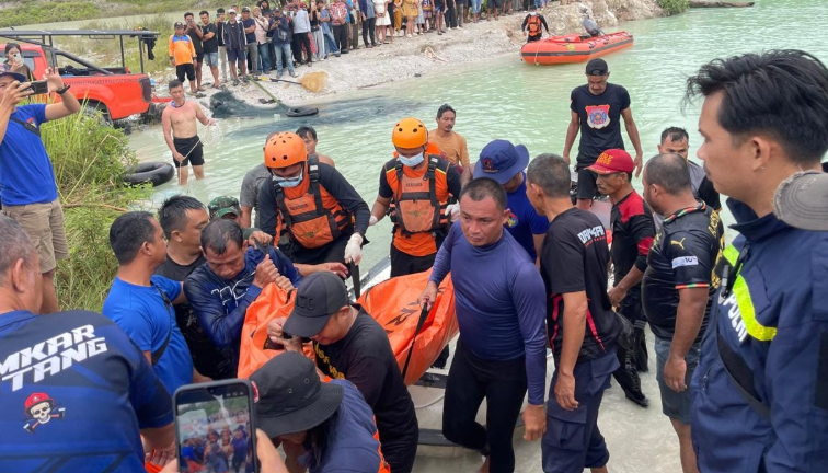 Remaja Tenggelam di Danau Biru Sintang Ditemukan pada Hari Kedua Pencarian