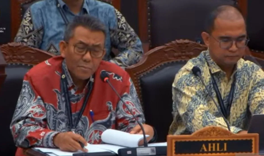 Ahli DPR di MK: MBG Perlu Evaluasi, Bukan Dihentikan