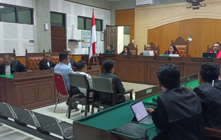 Tiga Terdakwa Gratifikasi DPRD NTB Kompak Bantah Aliran Uang ke Legislator