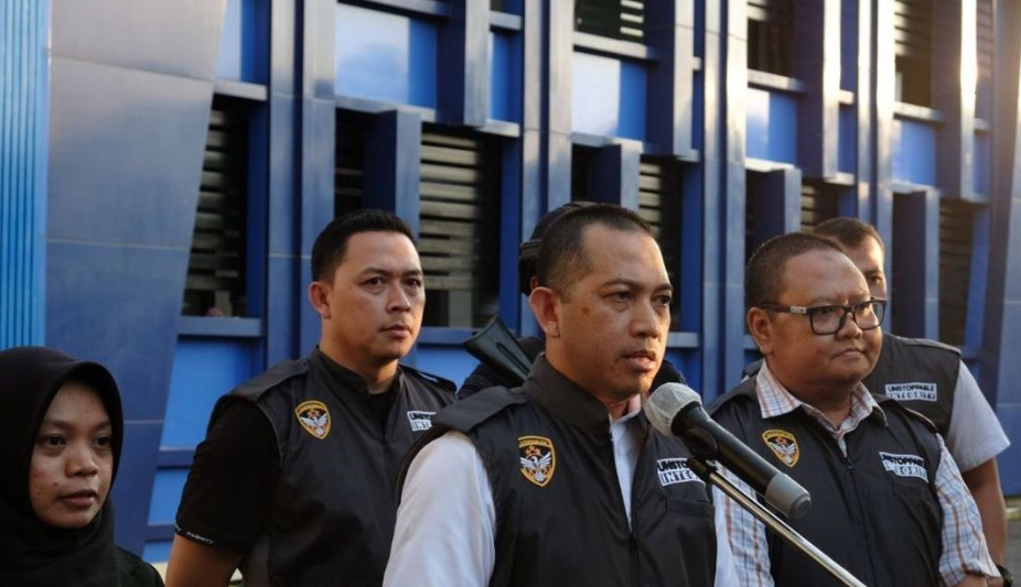 Kortas Tipidkor Sita Uang, Emas, dan Dokumen dalam Kasus Impor Ponsel Ilegal