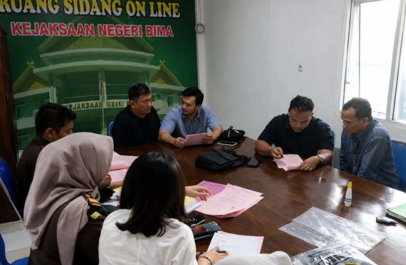 Koko Erwin Resmi Dilimpahkan ke Kejari Bima, Kasus Narkoba Masuk Tahap Penuntutan