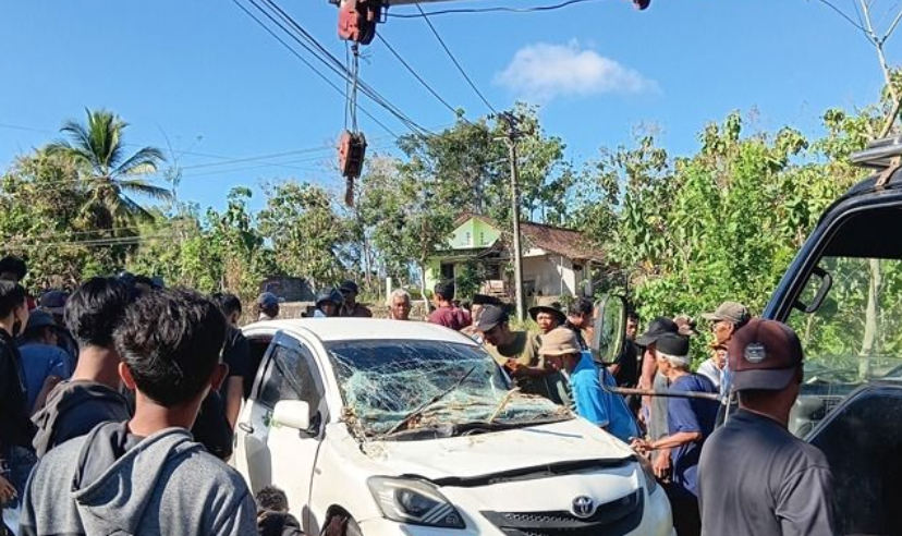 Mobil Masuk Jurang di Gunungkidul, Pengemudi Diduga Mengantuk