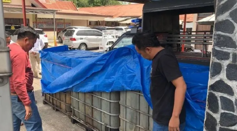 Polisi Gagalkan Dugaan Pengalihan Solar Subsidi ke Industri, 10 Ton Diamankan