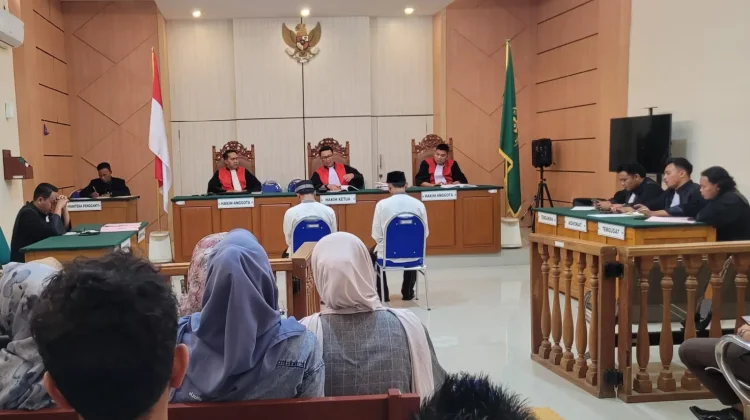 Hakim Ringankan Vonis Dua Pekerja Kasus Solar Subsidi 42 Ton di Situbondo