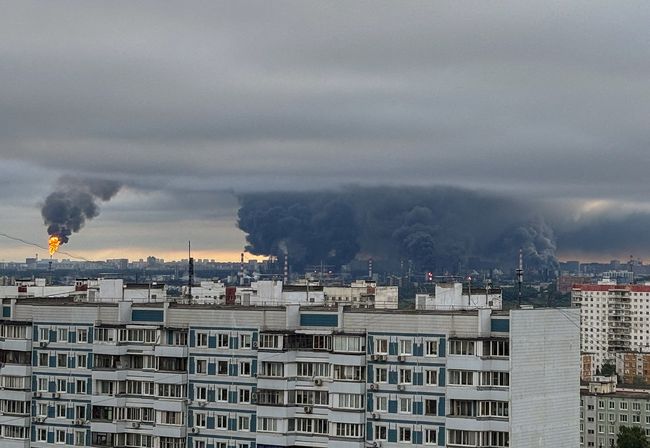 Serangan Drone Ukraina Picu Ancaman Krisis Bahan Bakar di Rusia