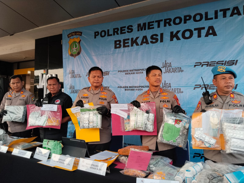 Polisi Bongkar 102 Kasus Narkoba di Bekasi, 121 Orang Ditangkap
