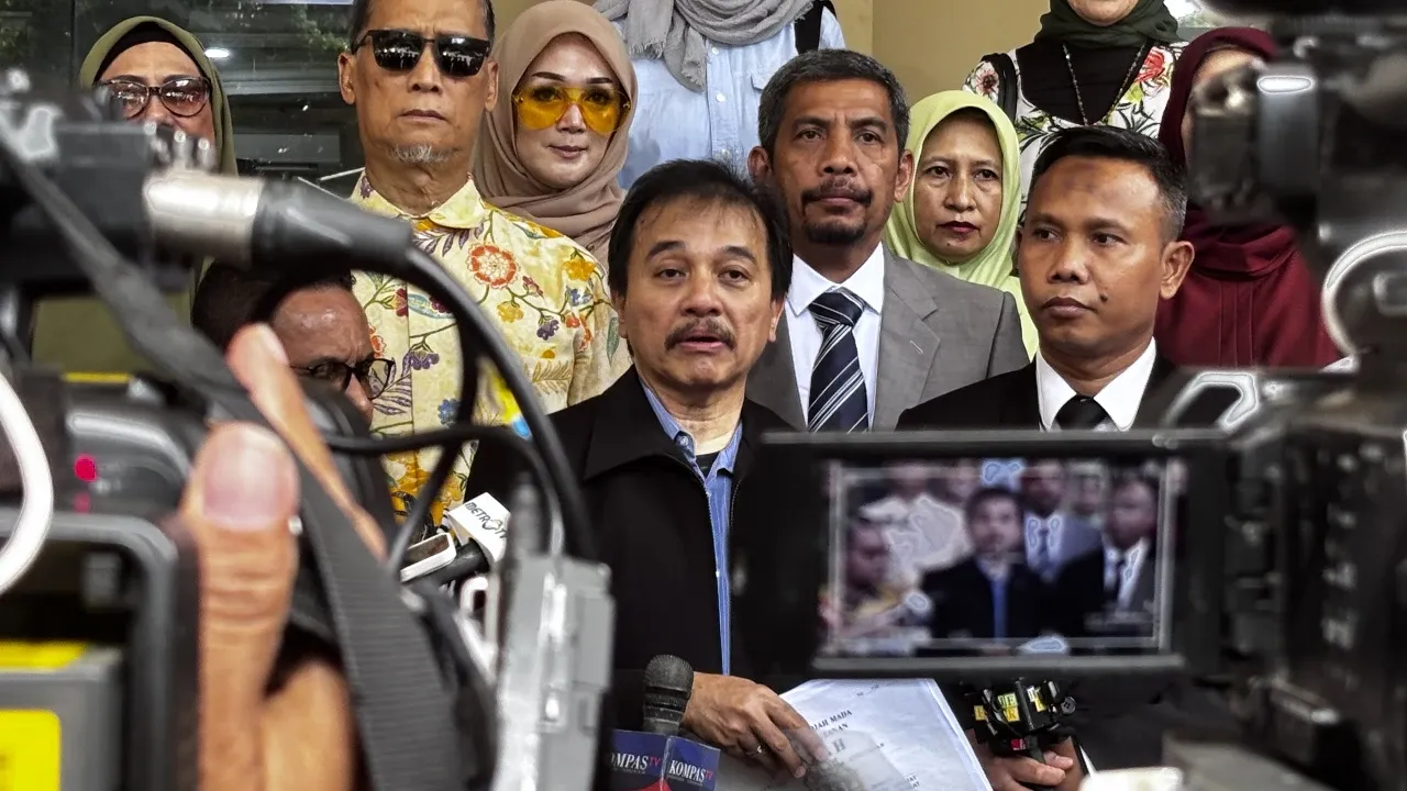 Roy Suryo dan Tifauzia Ditangkap, Kasus Ijazah Jokowi Masuki Babak Baru