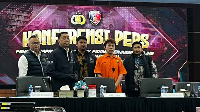 Buronan Kasus Penipuan Daring Internasional Ditangkap di Jakarta
