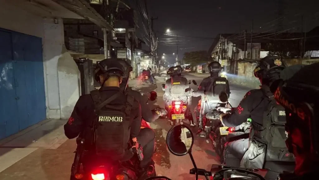 Patroli Dini Hari Gagalkan Tawuran 18 Remaja di Bekasi, Bom Molotov Disita