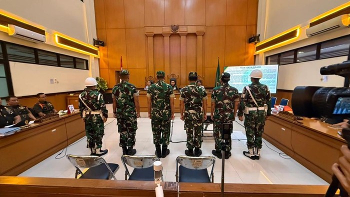 Empat Prajurit TNI Dituntut 2,5 Tahun Penjara dalam Kasus Air Keras Andrie Yunus