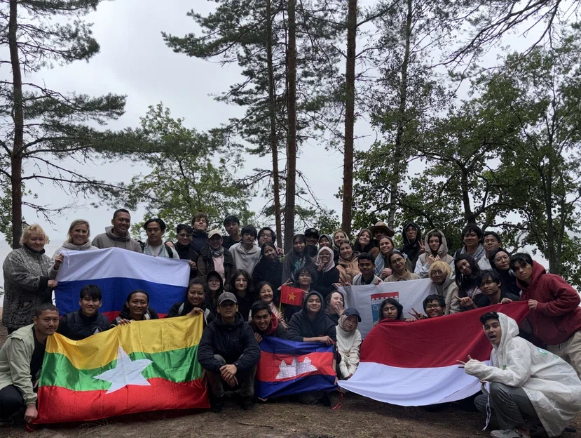 Rayakan 76 Tahun Indonesia–Rusia, 60 Pemuda Berkumpul di Oblast Leningrad