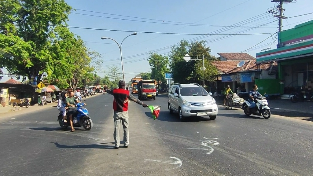 Siswi di Pasuruan Tewas Ditabrak Truk Saat Menyeberang Jalan
