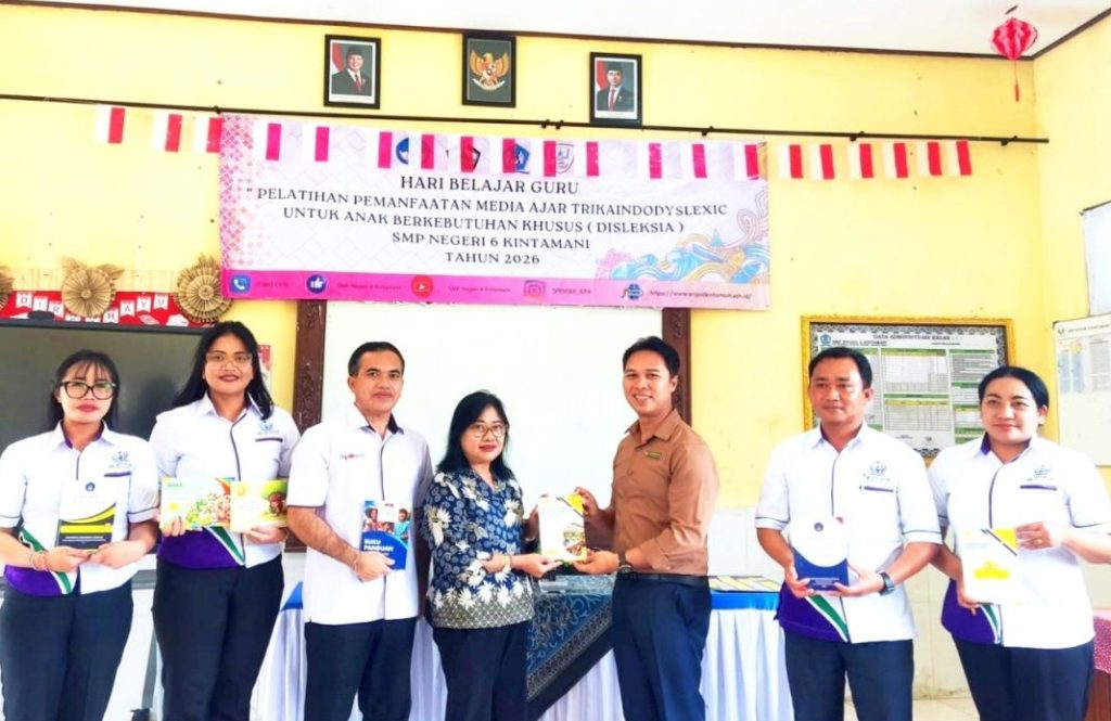 SMPN 6 Kintamani Gunakan Perangkat Khusus untuk Siswa Disleksia