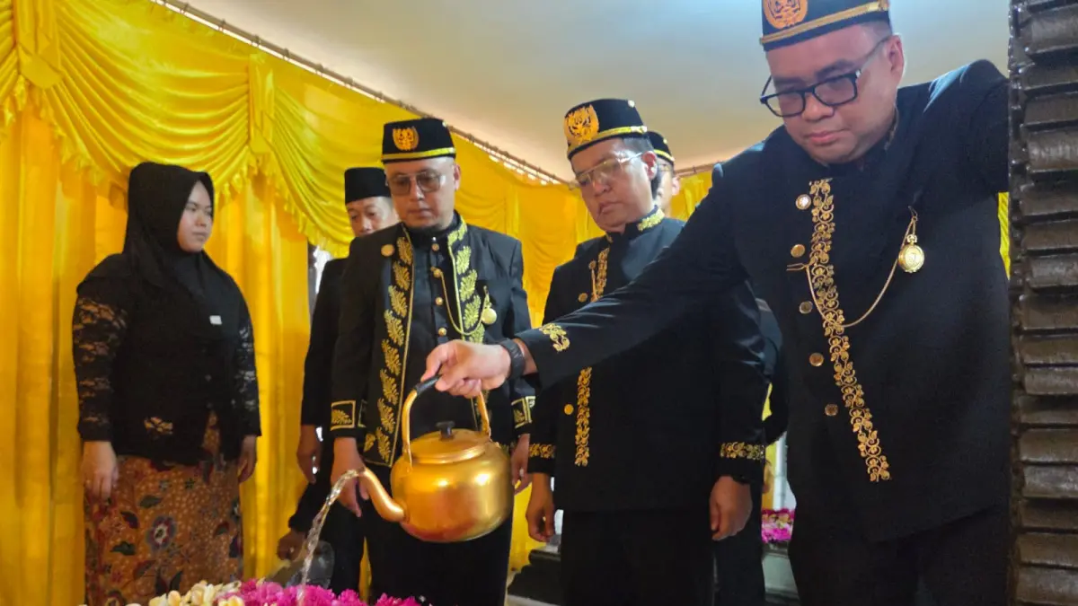 Ziarah HUT Tenggarong, Aulia Kenang Perjuangan Aji Imbut