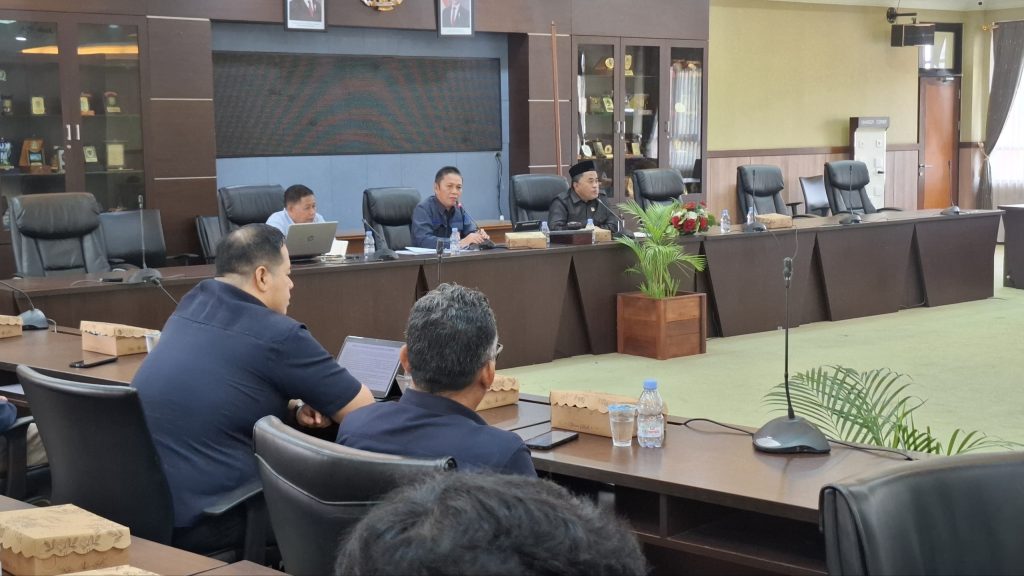 DPRD Kukar Perjuangkan Manfaat Lahan Bekas Tambang bagi Warga Loa Kulu