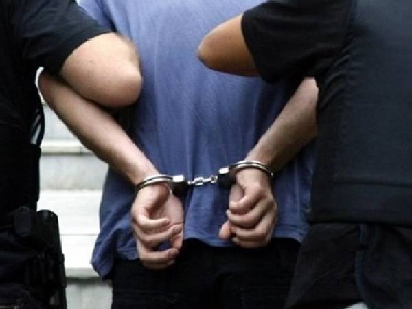 Bawa 21 Paket Ganja, Dua Pria Kabur saat Dikejar Polisi di Pasaman
