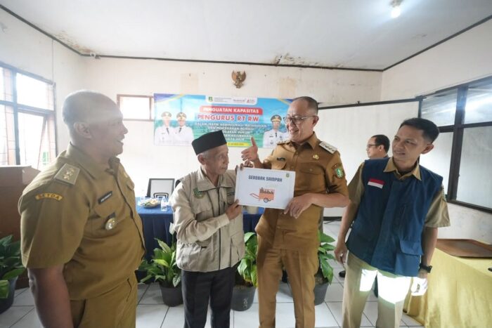 Cegah Konflik Pertanahan, RT/RW Sukabumi Diminta Verifikasi Dokumen Warga
