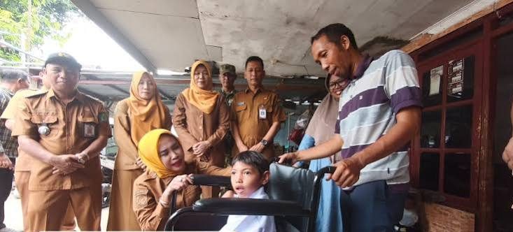 Giyono Alami Patah Tulang dan Stroke, Pemkab Beri Bantuan