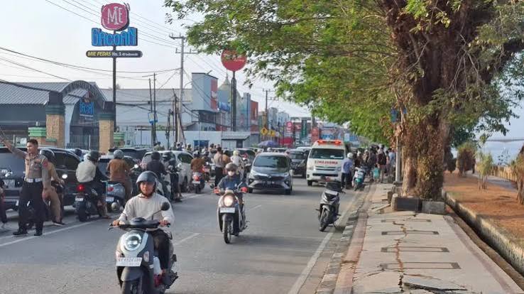 Kecelakaan di Tenggarong Lukai Tiga Orang, Polisi Lakukan Penyelidikan