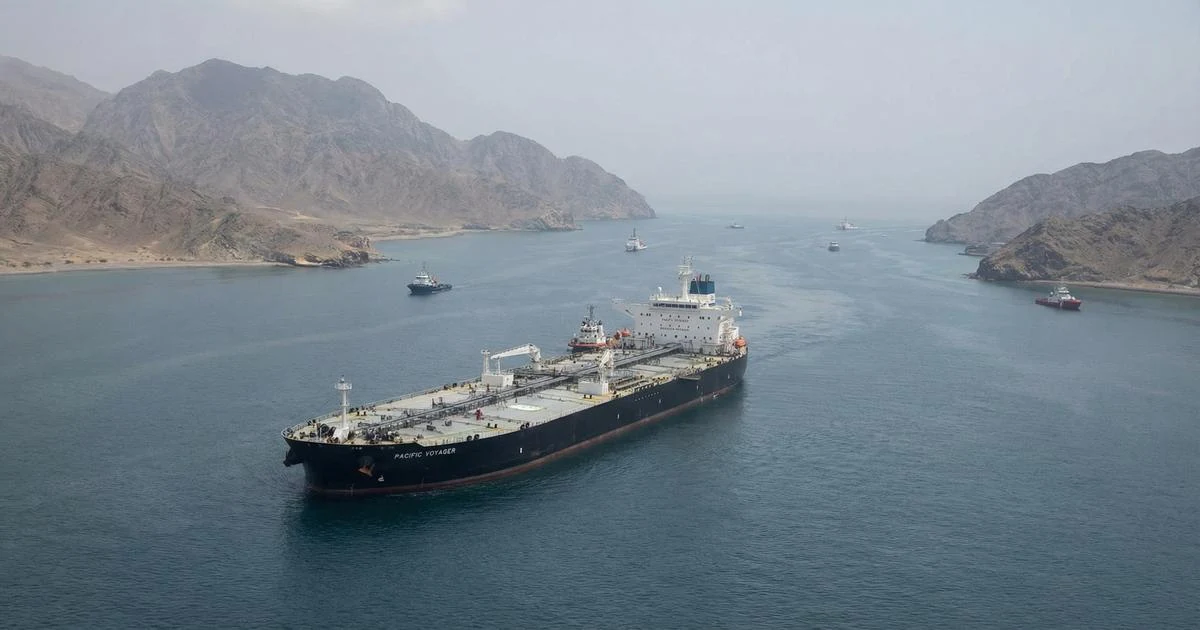 Ketegangan Selat Hormuz Memanas, Iran dan AS Beda Klaim