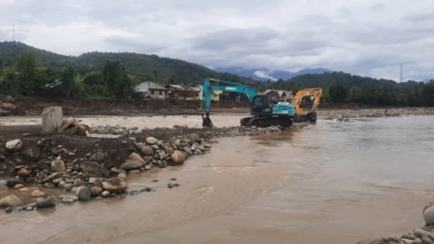 BNPB Peringatkan Potensi Banjir dan Longsor di Sejumlah Daerah
